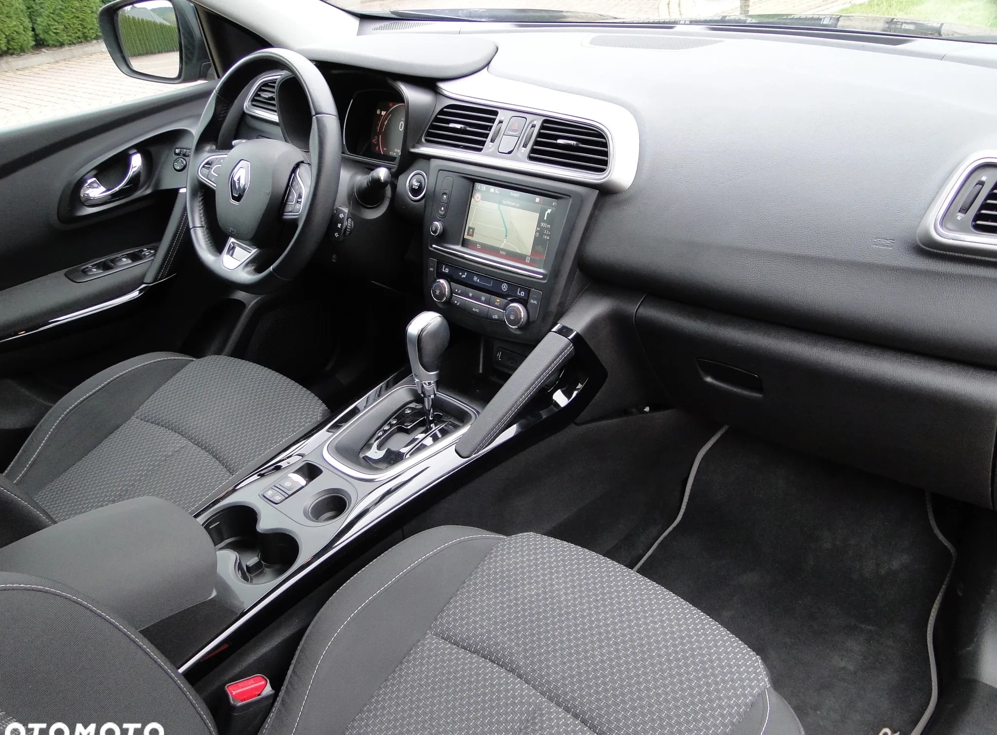 Renault Kadjar cena 53999 przebieg: 148574, rok produkcji 2017 z Kielce małe 781